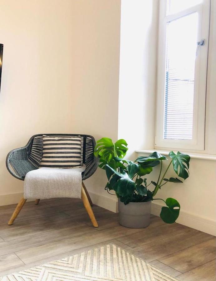 See Our Amazing Score At The Kepties - 5 X Luxurious Serviced Apartments - With Gardens - Fully Equipped - Free Parking - By Orion Short Stays - See Our Other Individual Listings --- This Is For Brand Awareness Only --- Arbroath Exteriér fotografie